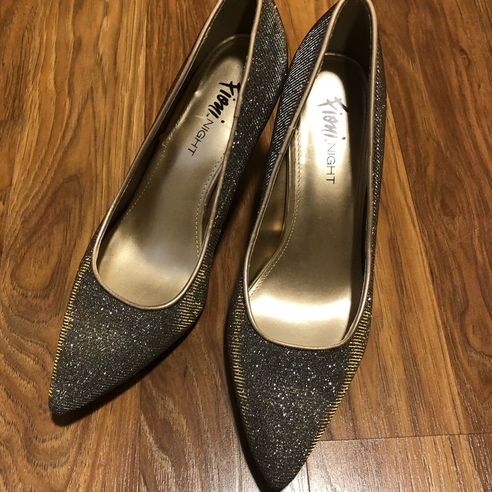 🔥Fioni heels
